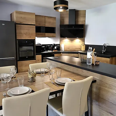 Apartment T3 Neuf Et Moderne Au Coeur De Bonifacio *