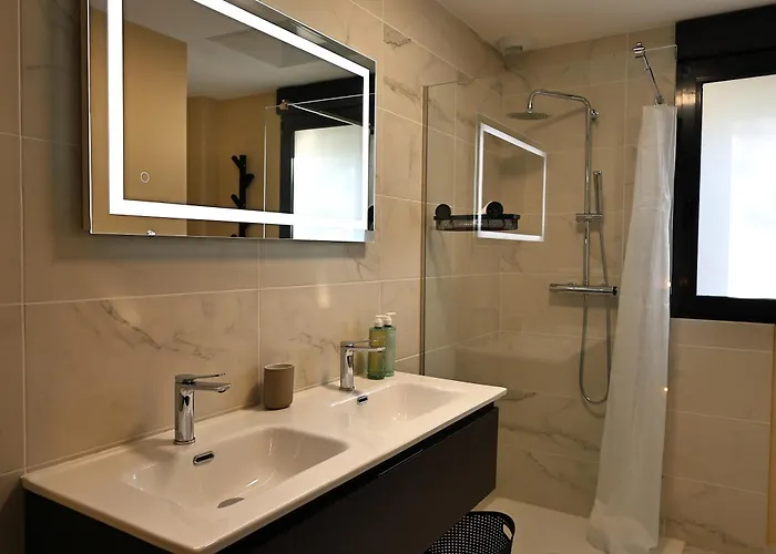 Le Havre De Boni - T3 De Charme A Bonifacio (Corsica)