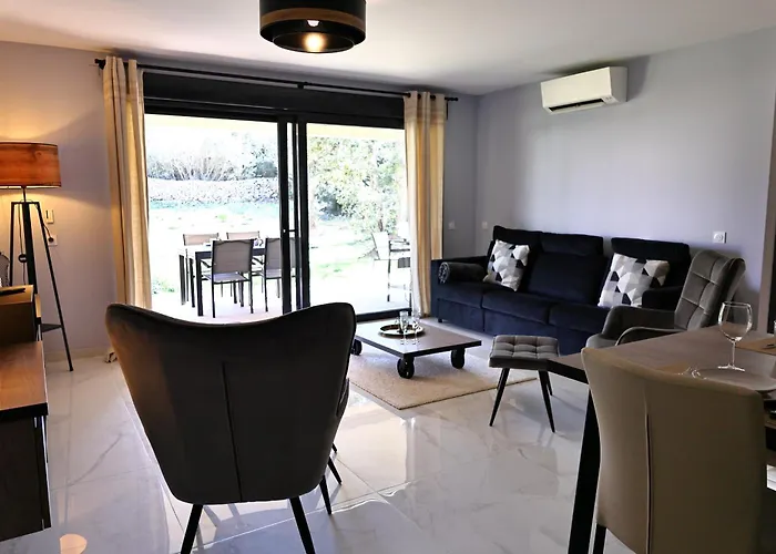 Le Havre De Boni - T3 De Charme A Appartement Bonifacio (Corsica)